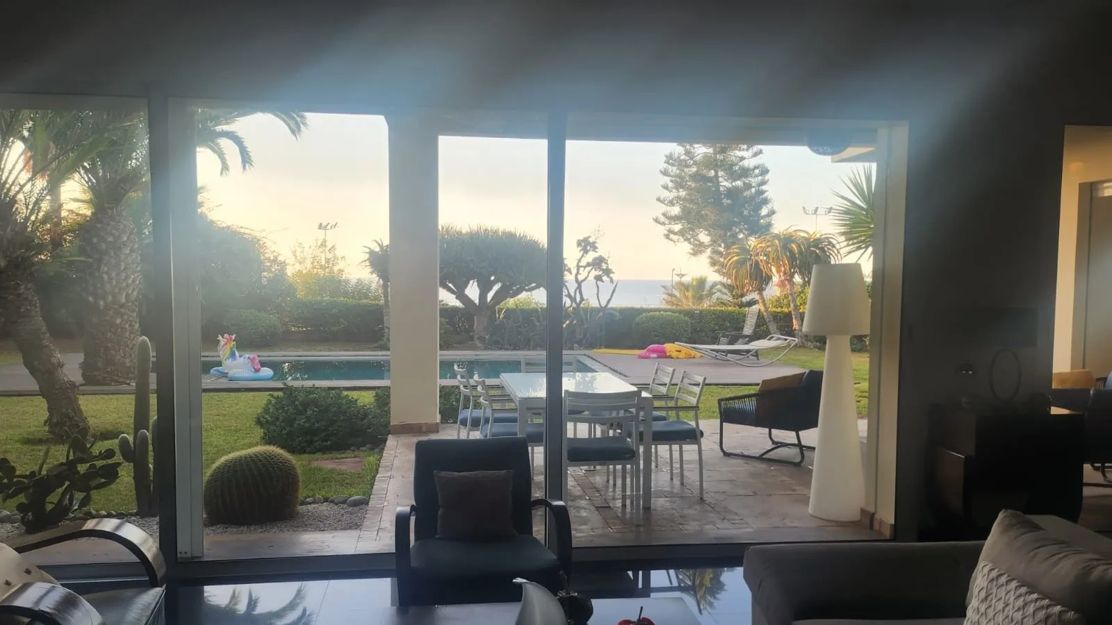 TERRAIN A VENDRE ZONE IMMEUBLE ET TOURISTIQUE AIN DIAB - الدار البيضاء