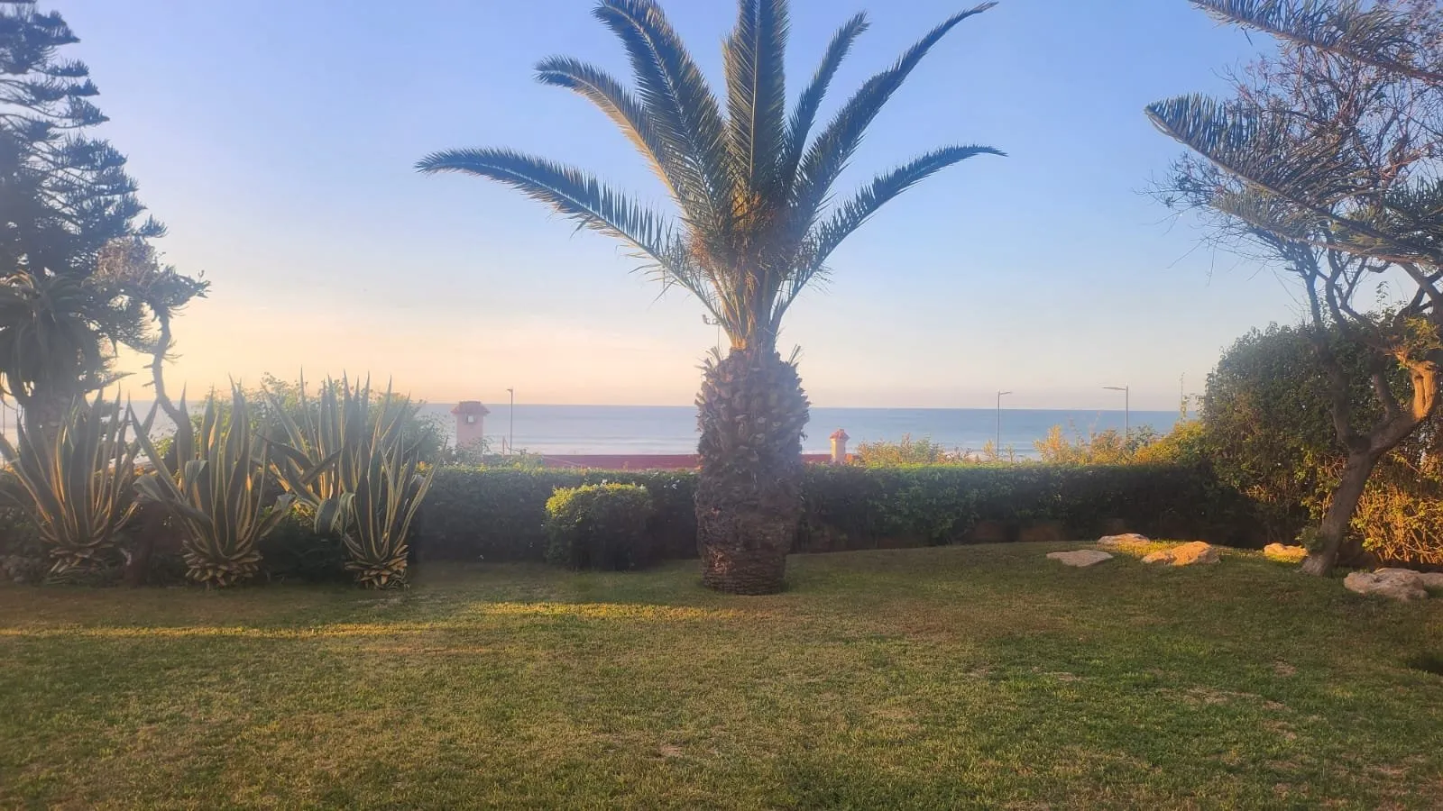 TERRAIN A VENDRE ZONE IMMEUBLE ET TOURISTIQUE AIN DIAB - الدار البيضاء (4)