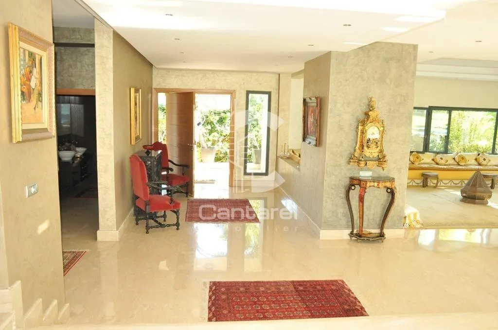 SOMPTUEUSE VILLA  DE PRESTIGE A VENDRE AIN DIAB - الدار البيضاء (3)