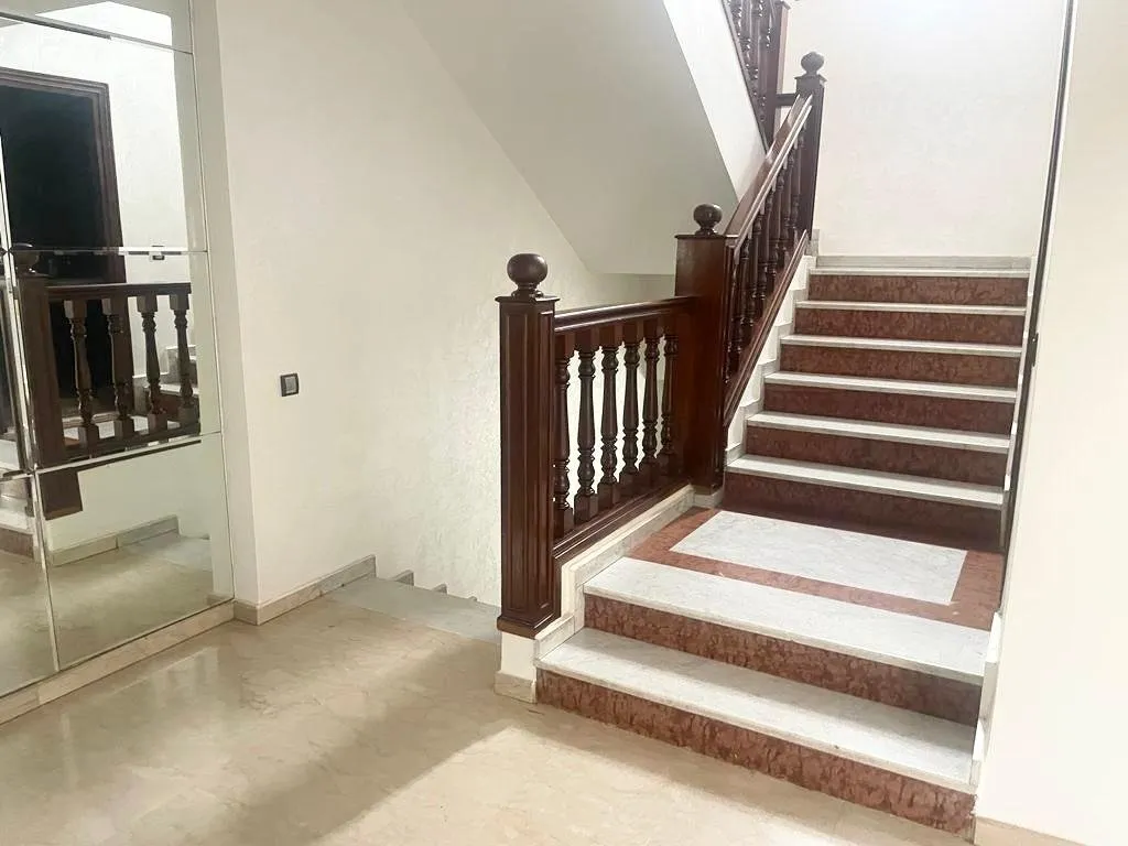 VILLA EN VENTE -MANDARONA- - الدار البيضاء