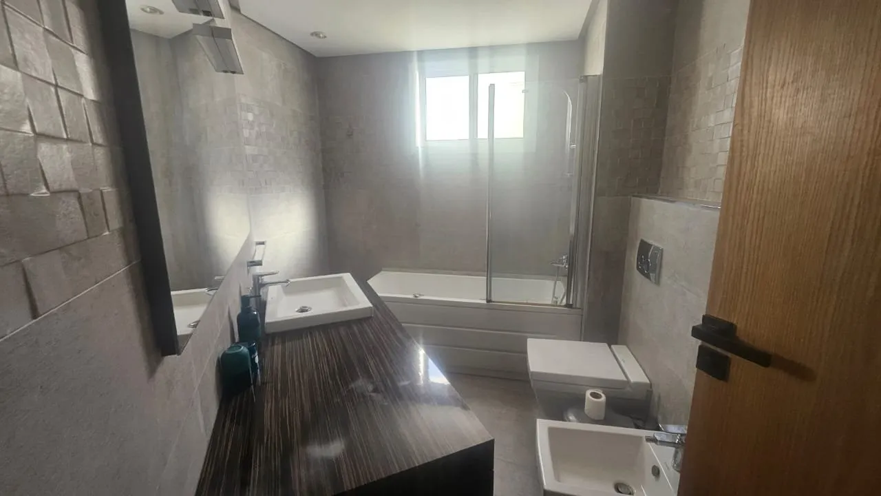 VENTE APPARTEMENT  -RACINE- - الدار البيضاء