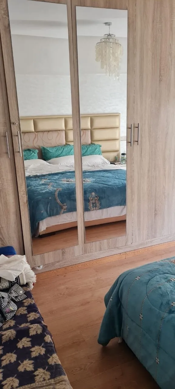 BEL APPT VIDE EN VENTE -CALIFORNIE - - الدار البيضاء (3)