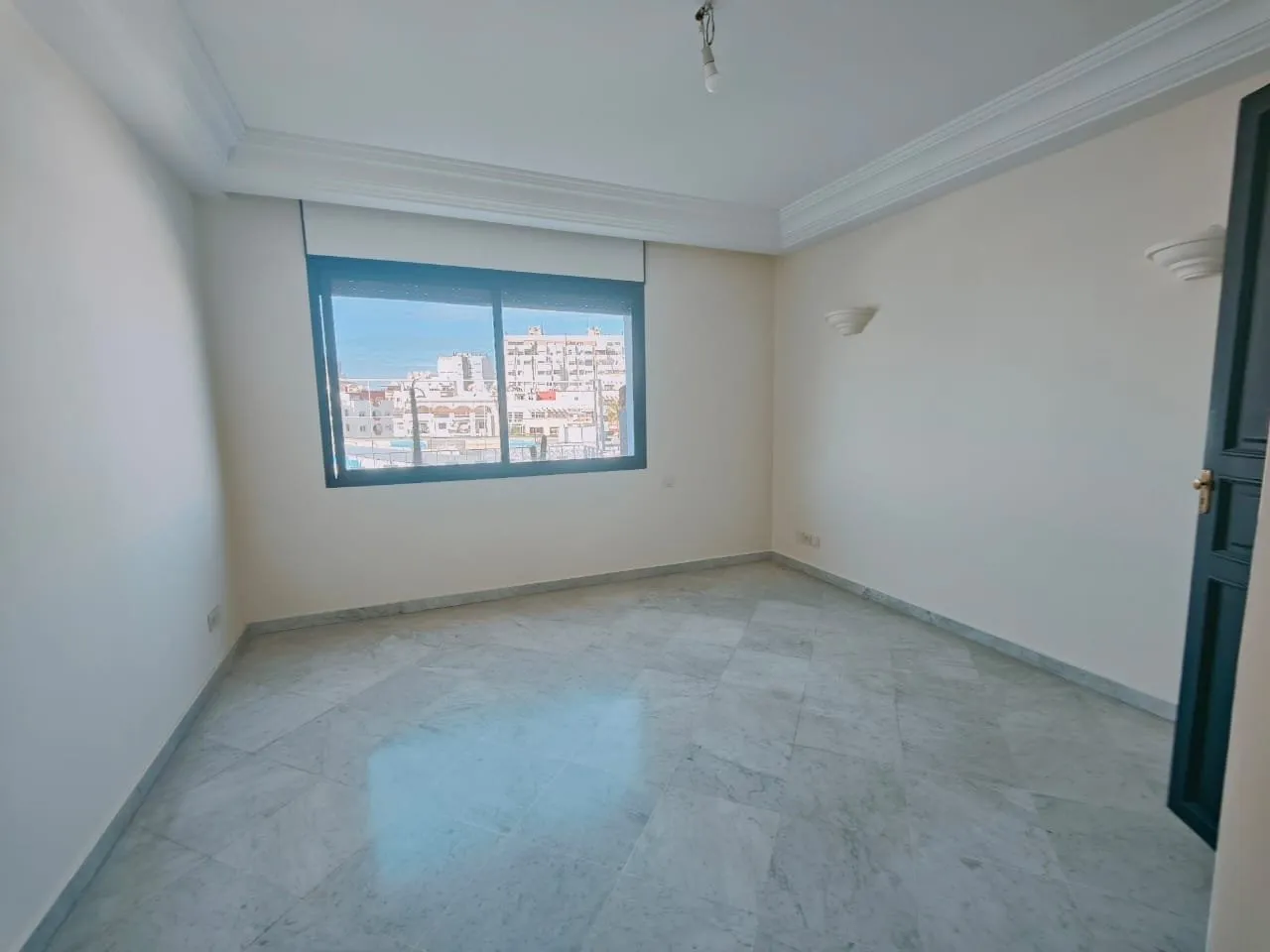 APPT VIDE EN VENTE -GAUHTIER- - الدار البيضاء (4)