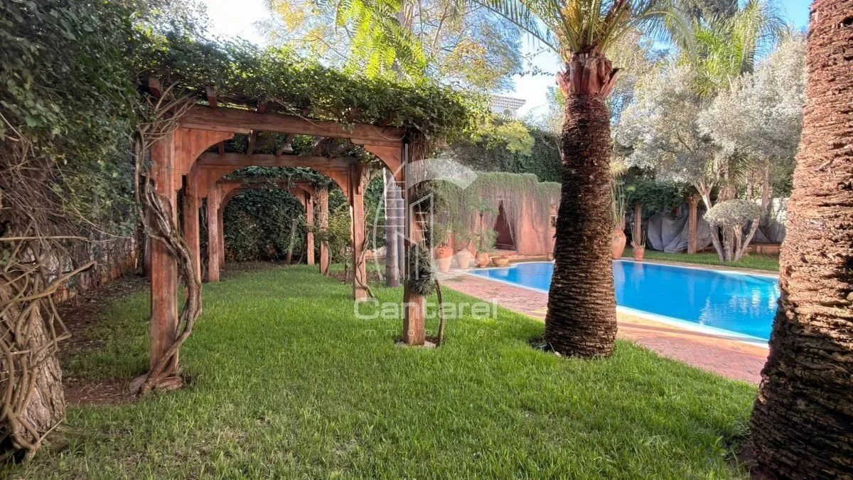 VENTE MAGNIFIQUE VILLA CALIFORNIE - الدار البيضاء (3)