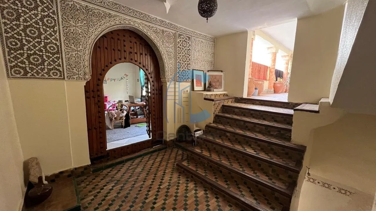 À VENDRE : Riad d'Habitation Titré de 268 m² avec Patio &amp; Exploitation Airbnb – Médina, Marrakech - مراكش