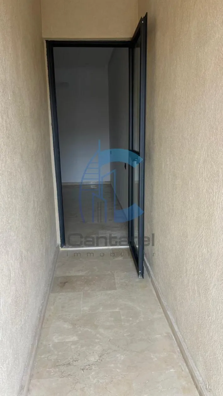 À VENDRE : Appartement Neuf à Camp El Ghoul – Emplacement Premium Proche Lycée Victor Hugo - مراكش (4)