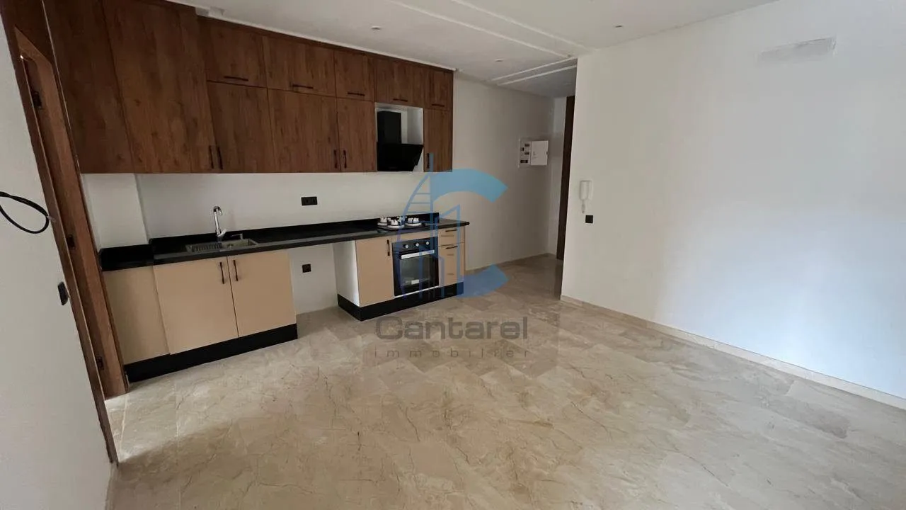 À VENDRE : Appartement Neuf à Camp El Ghoul – Emplacement Premium Proche Lycée Victor Hugo - مراكش (3)