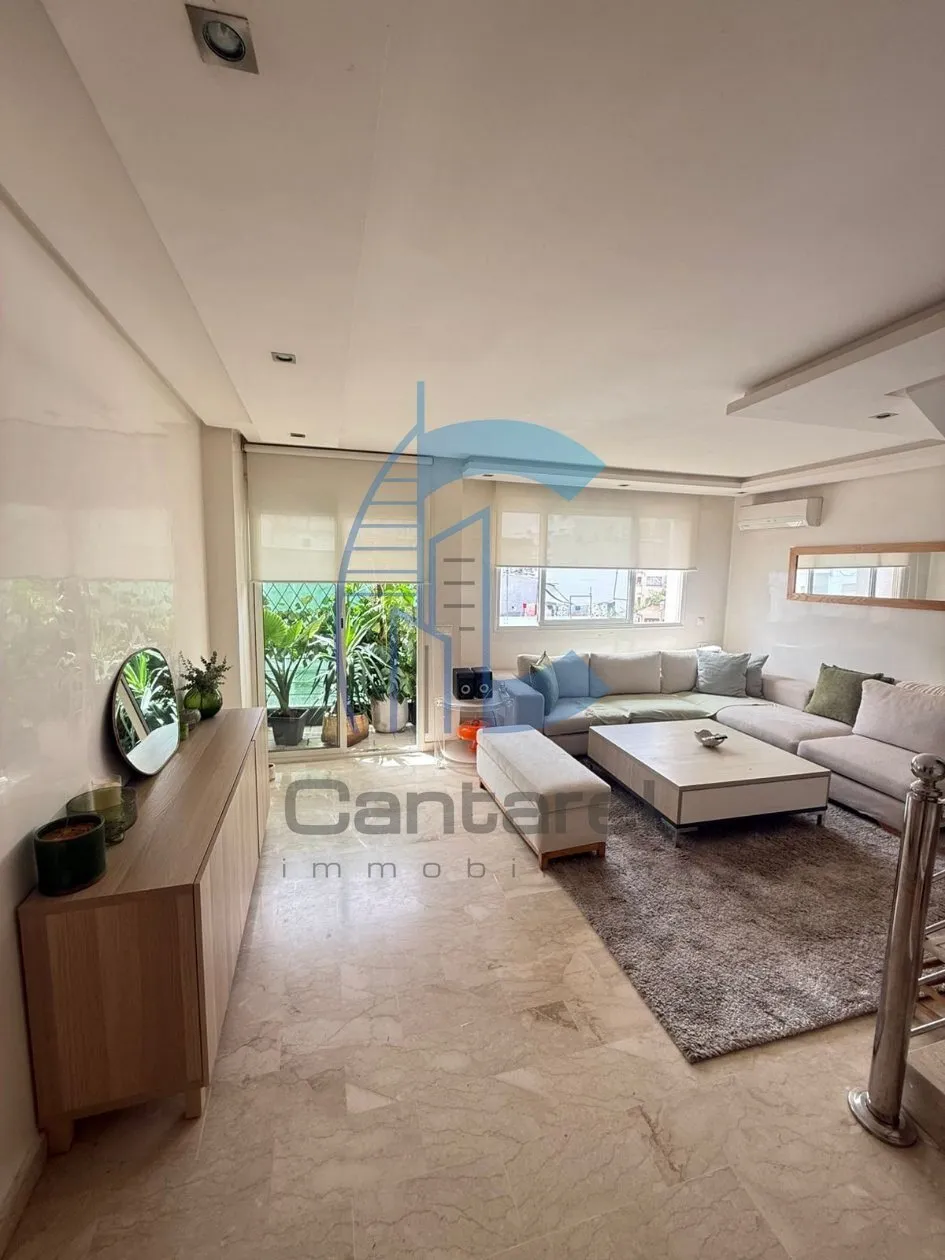 À VENDRE – SUPERBE APPARTEMENT DUPLEX 90 m² – MAÂRIF - الدار البيضاء