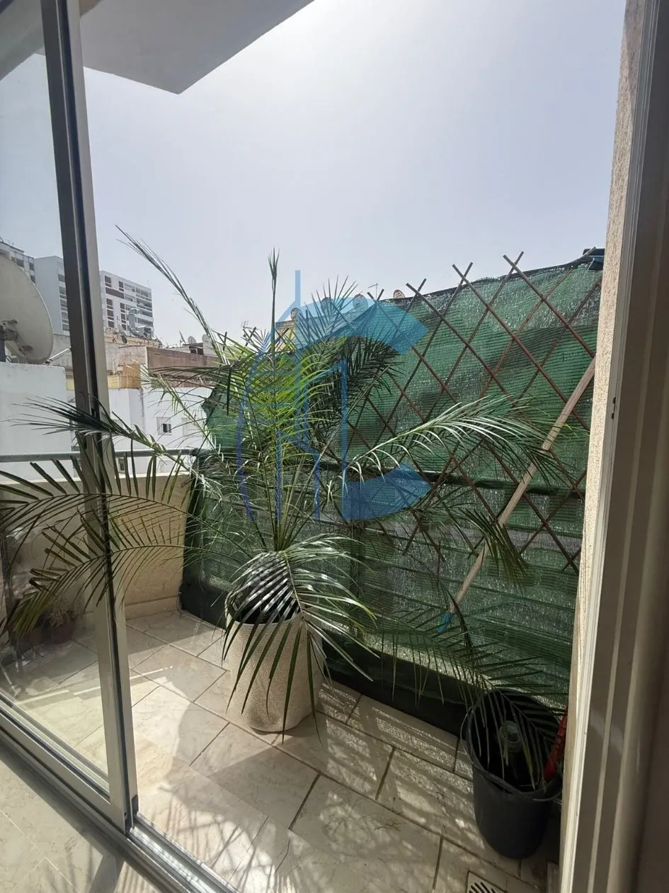 À VENDRE – SUPERBE APPARTEMENT DUPLEX 90 m² – MAÂRIF - الدار البيضاء (2)