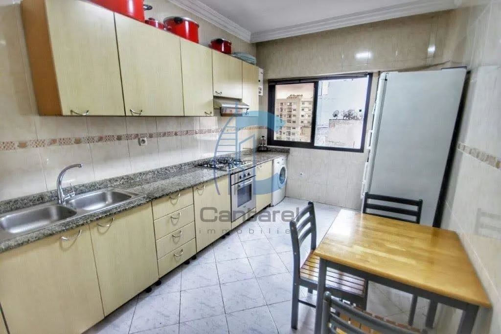 Appartement 110 m² à vendre – Proche Hôpital Moulay Youssef - الدار البيضاء (2)