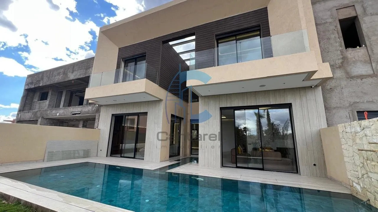À VENDRE : Villa Neuve Ultra-Luxe de 640 m² – Domotique &amp; Hammam – Route de l'Ourika - مراكش