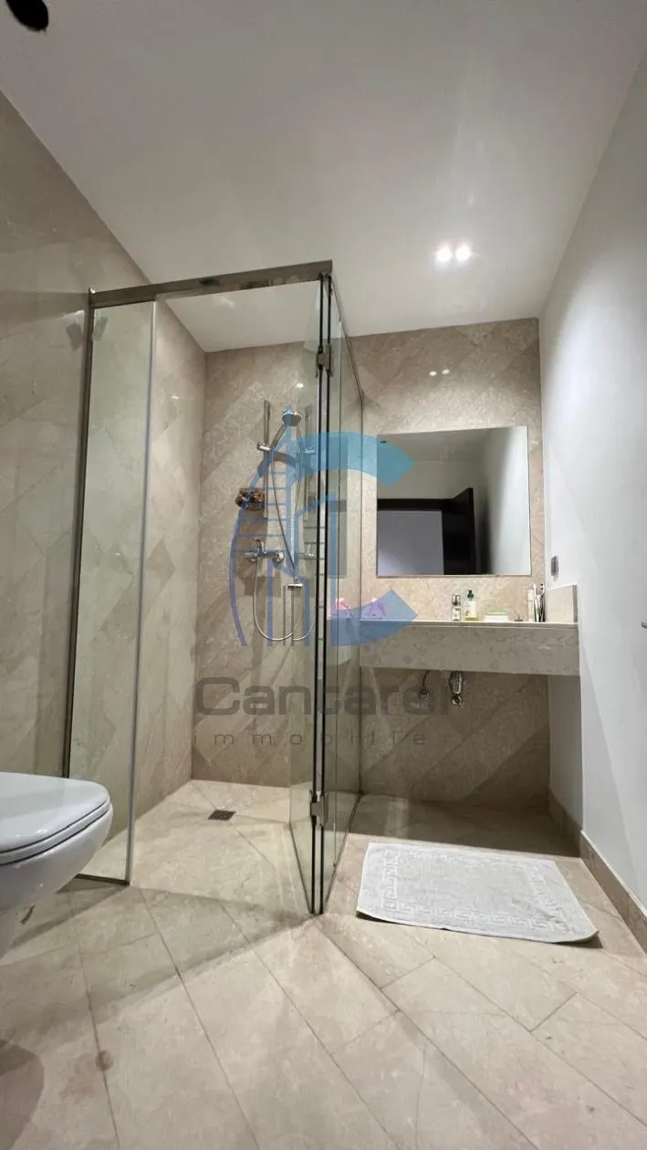 À VENDRE : Prestige au Carré Eden – Appartement de Luxe avec Terrasse &amp; Parking Titré – Guéliz, Marrakech - مراكش (3)