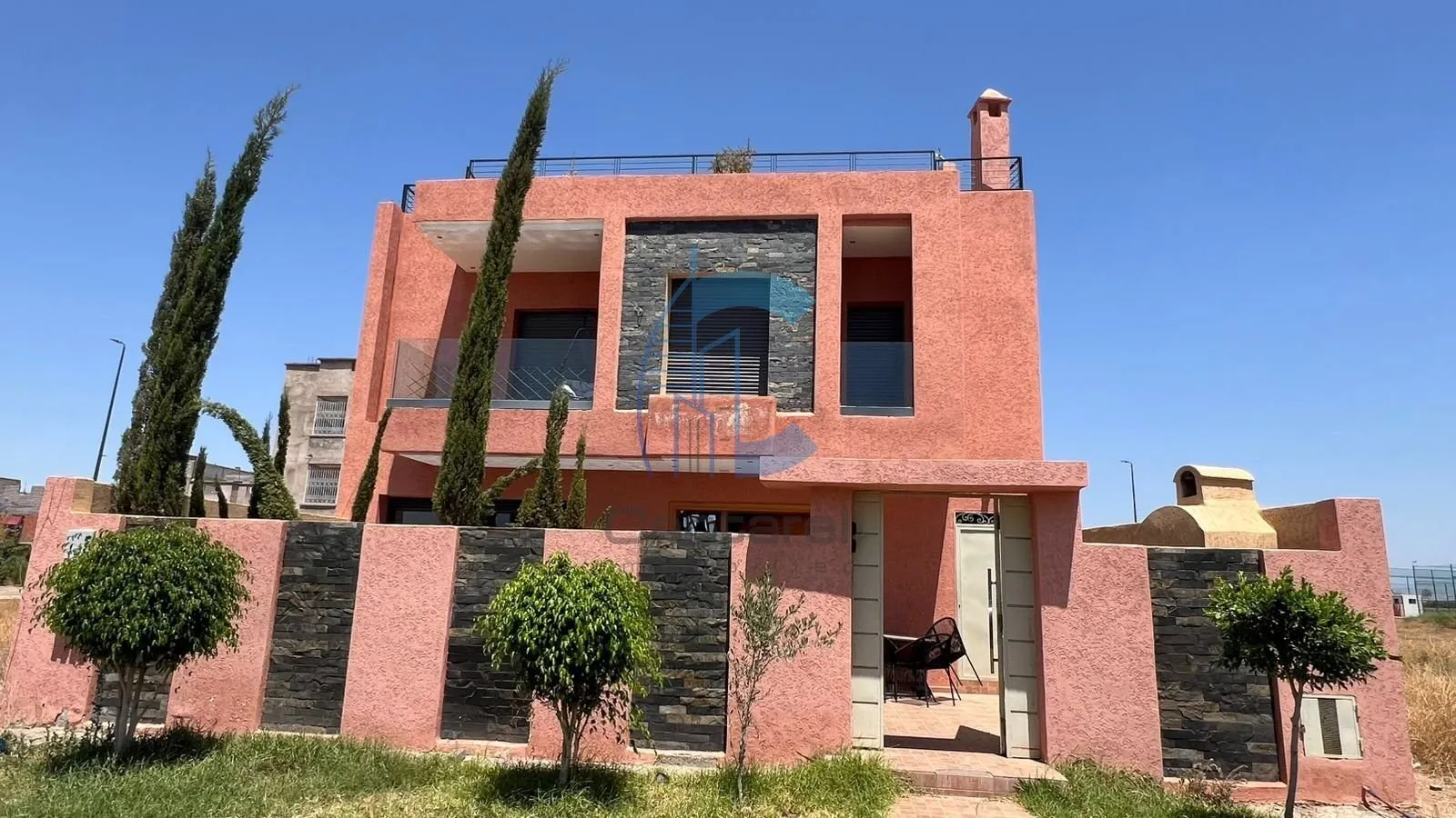 VILLA 4 CHAMBRES VENDUE MEUBLÉE AVEC PISCINE - ROUTE OUARZAZATE - مراكش