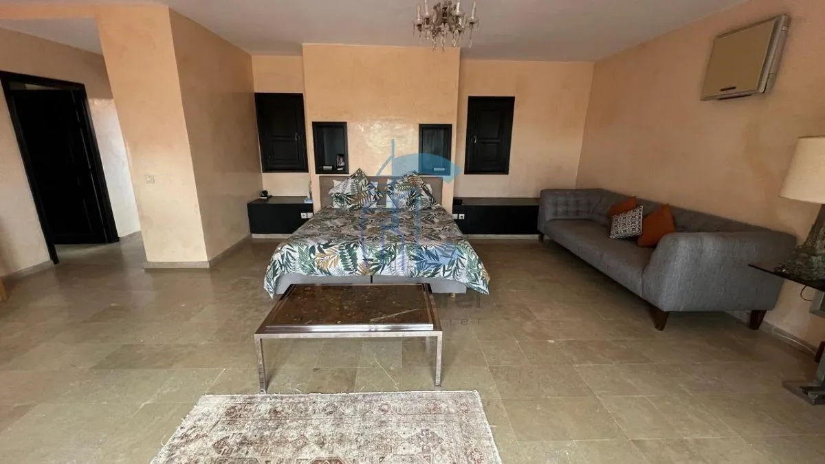 VILLA DE LUXE MEUBLÉE SUR 1 HECTARE AVEC PISCINE 26x6 M – ROUTE D’AMIZMIZ, MARRAKECH - مراكش (4)