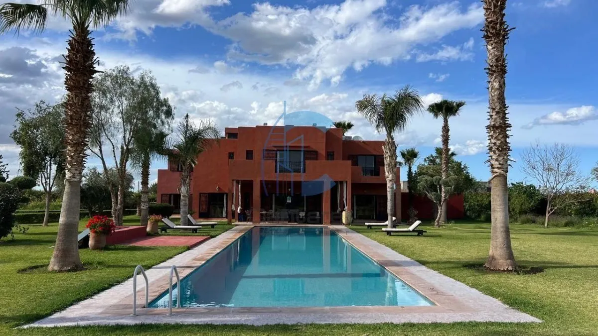 VILLA DE LUXE MEUBLÉE SUR 1 HECTARE AVEC PISCINE 26x6 M – ROUTE D’AMIZMIZ, MARRAKECH - مراكش