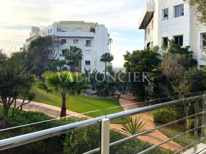 Vente superbe appartement 189m2 avec terrasse et vue sur mer Ain Diab, Casablanca - الدار البيضاء