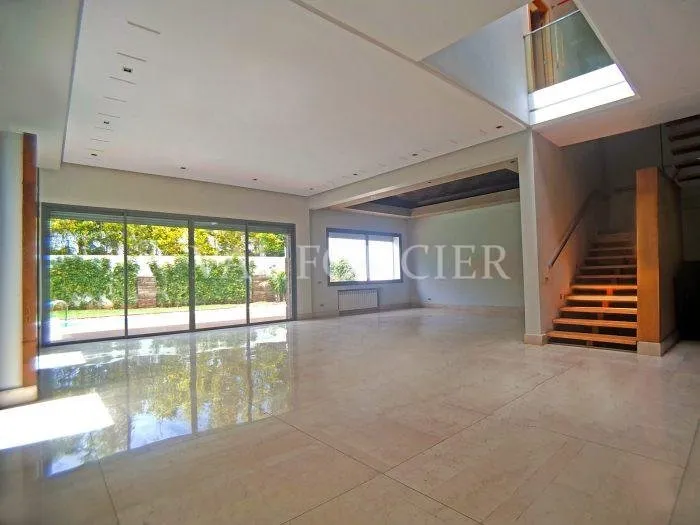 Villa Premium de 600m2 en vente sur les hauteurs de Ain Diab, Casablanca - الدار البيضاء (2)