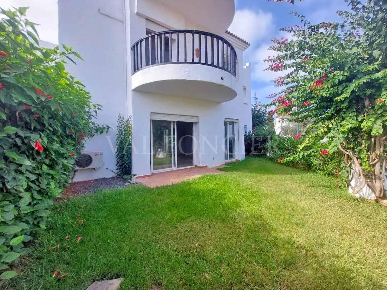 Vente très belle villa 4chambres Marina Blanca, Dar Bouazza - الدار البيضاء