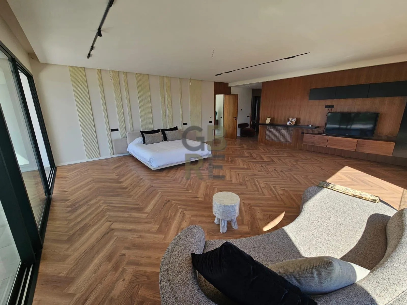 Villa neuve à Souissi en vente - الرباط (3)