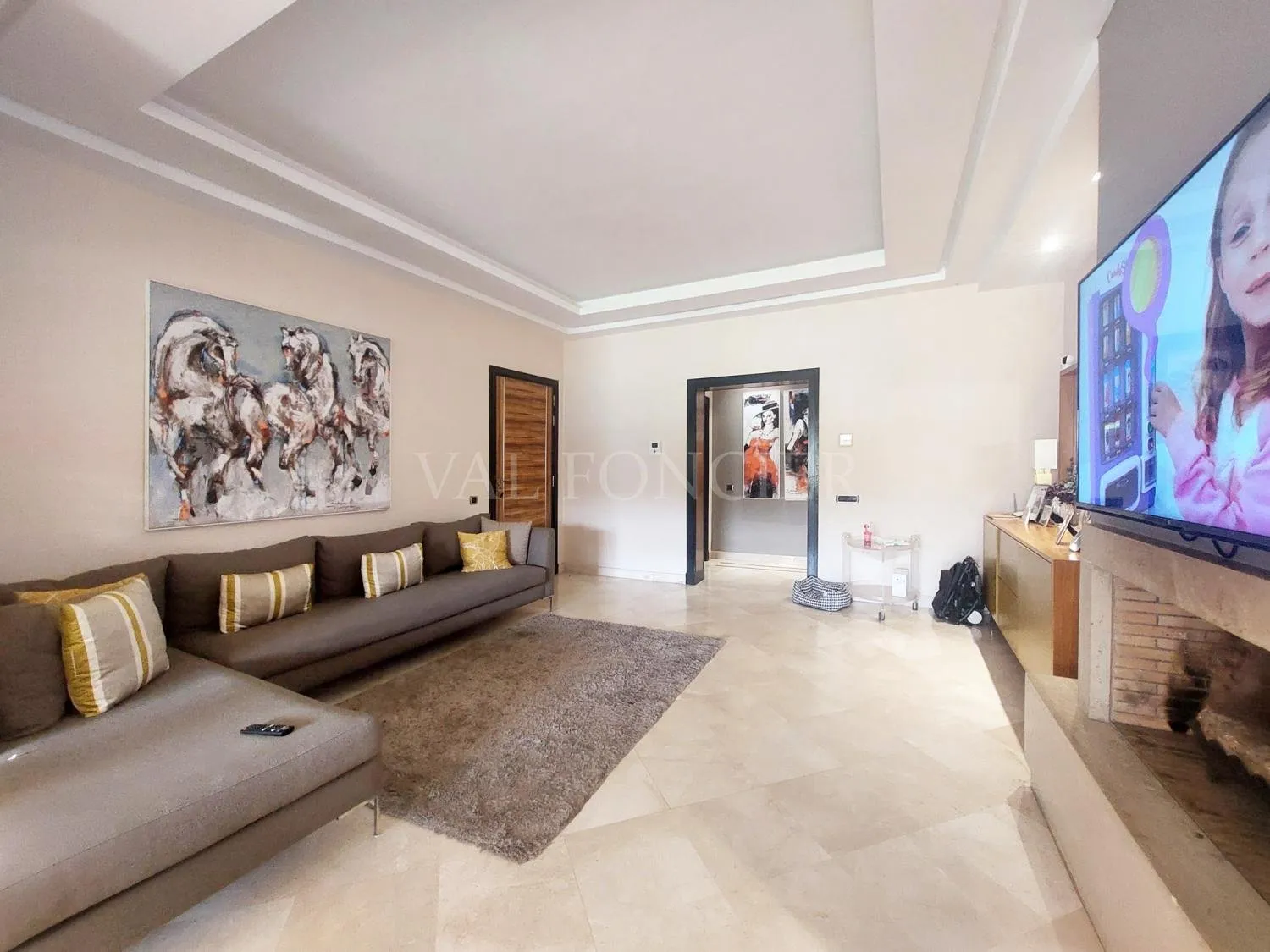 Vente Exceptionnel appartement très moderne 266m2 avec jardin privatif, Bouskoura - الدار البيضاء (3)