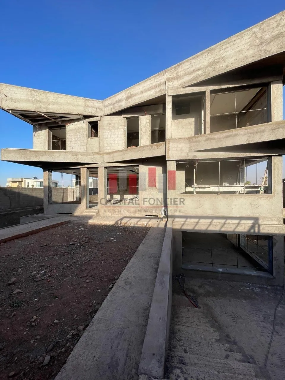 VILLA SEMI CONSTRUITE A SAISIR - مراكش (2)