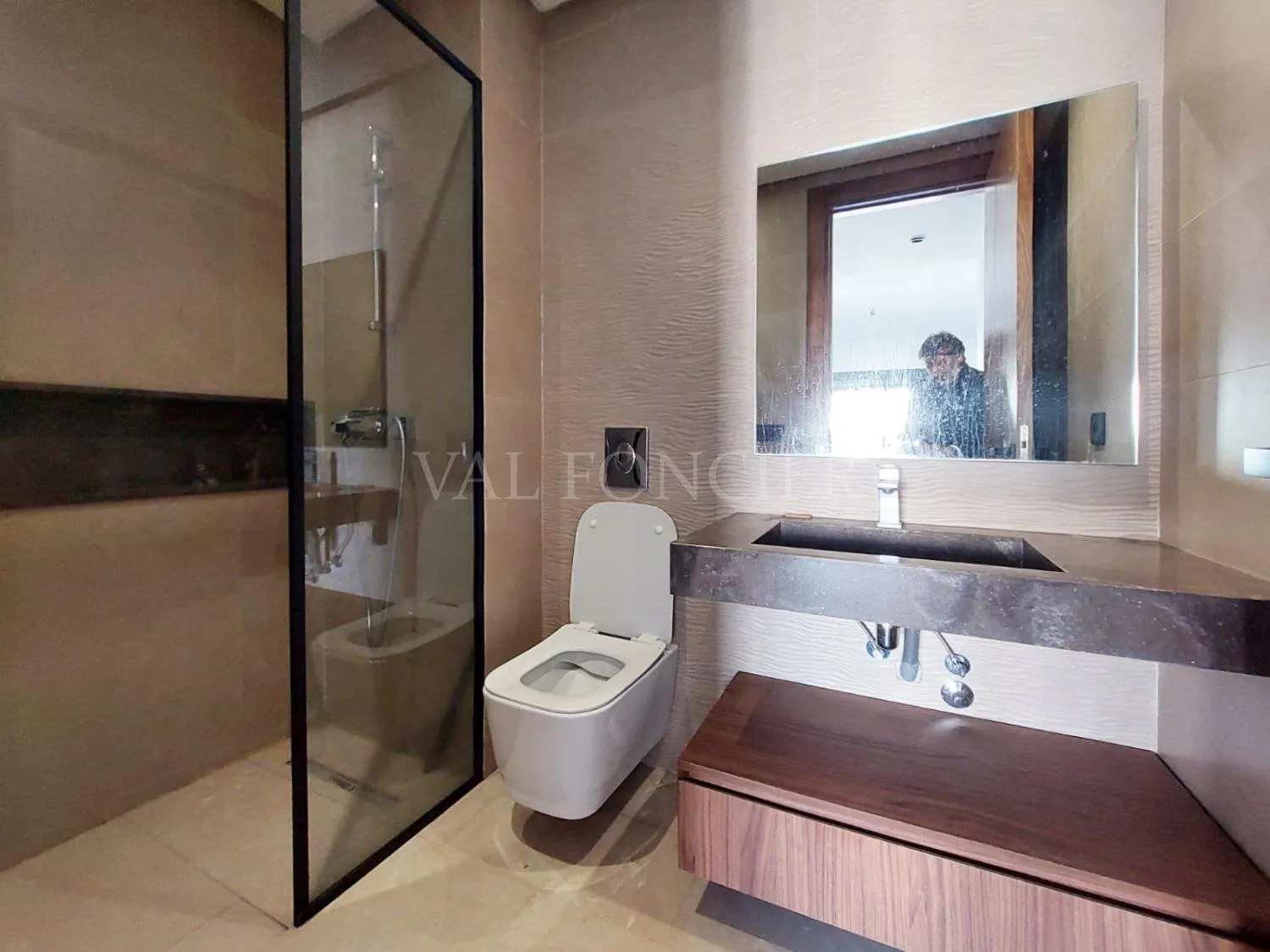 Vente très bel appartement 144m2 3chambres, Bouskoura ville verte - الدار البيضاء (4)