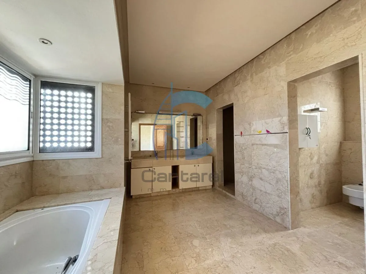 À la vente – Villa haut standing à Dar Bouazza - الدار البيضاء (4)