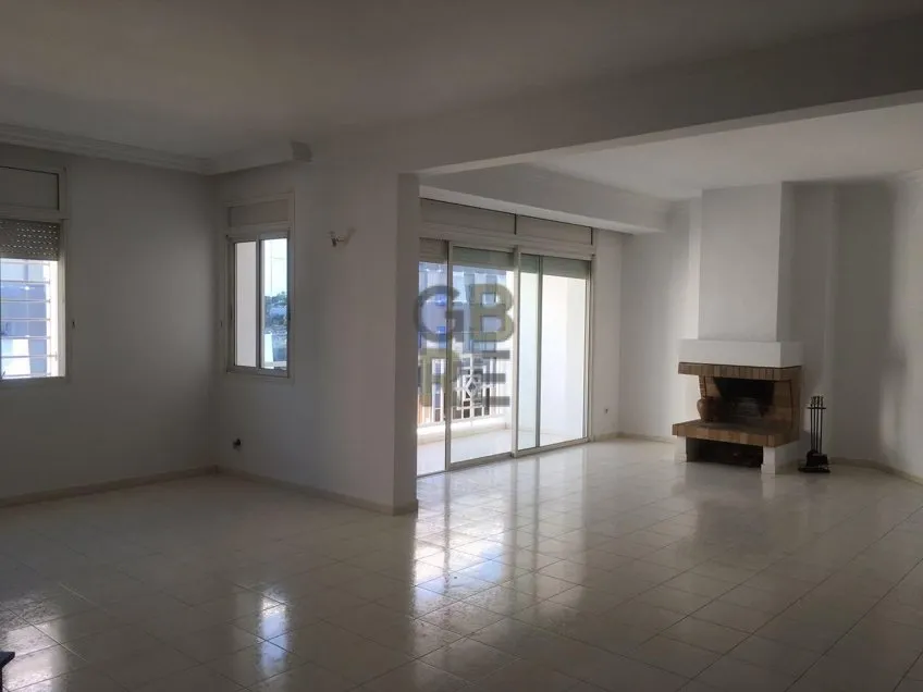 Bel Appartement En Vente à Hay Riad - الرباط