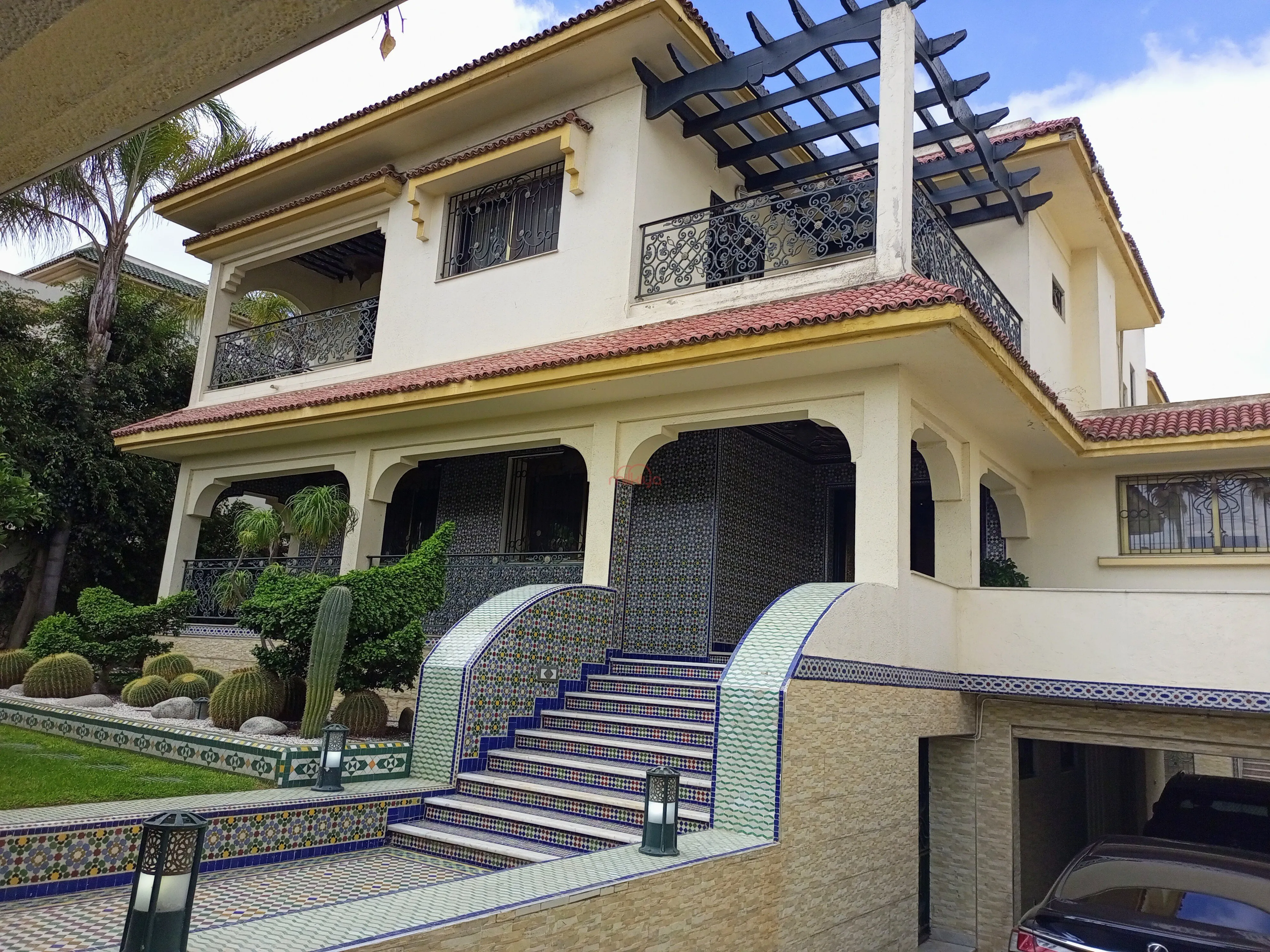 Vente Villa à Casablanca - الدار البيضاء (2)