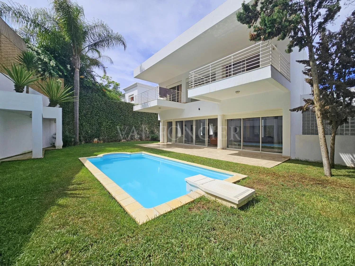 Vente villa d'exception 643m2 4chambres avec piscine Ain Diab, Casablanca - الدار البيضاء