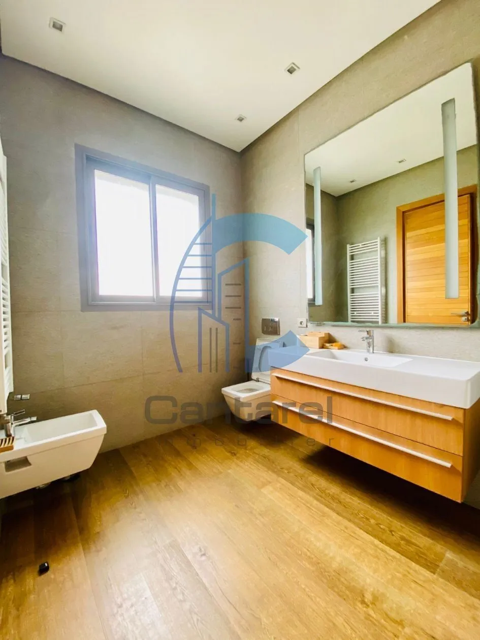 Villa de standing à la vente - Quartier Oasis - 15 000 000 dhs - الدار البيضاء (2)