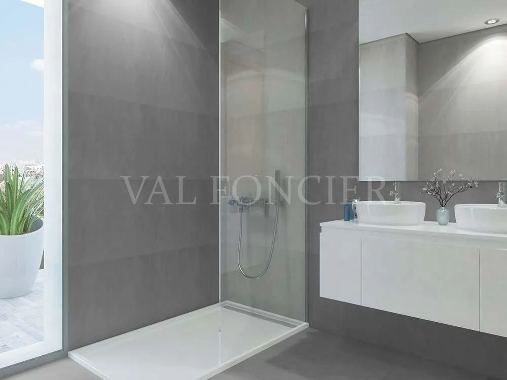 Appartement Neuf Exceptionnel T3 avec Terrasse à Vendre à Casablanca Finance City - CFC - الدار البيضاء (4)