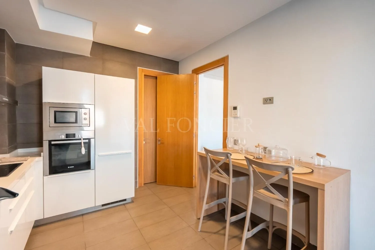 Vente appartement meublé 145m2 2chambres Ain Diab, Casablanca - الدار البيضاء (3)