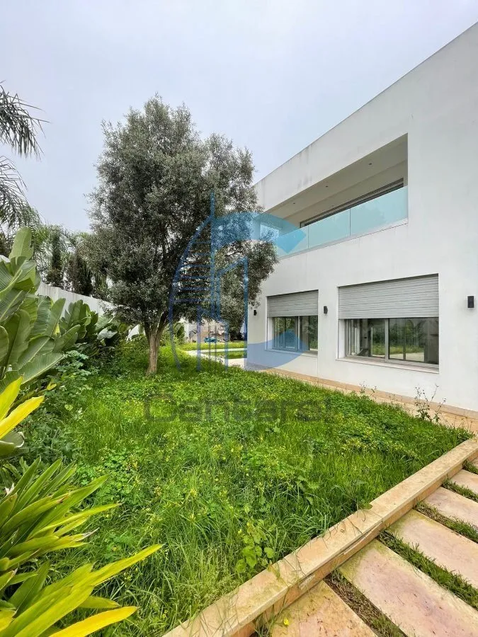 VENTE HARMONIEUX VILLA  AIN DIAB - الدار البيضاء