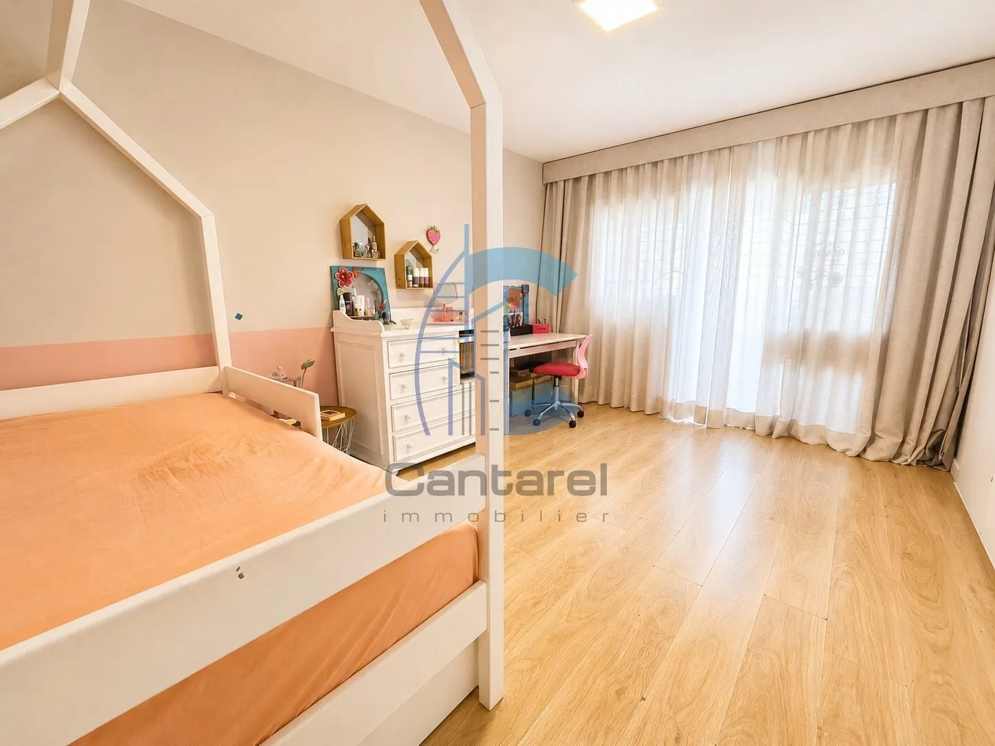 À louer – Magnifique duplex meublé de 204 m² au dernier étage, proche Twin Center - الدار البيضاء (4)