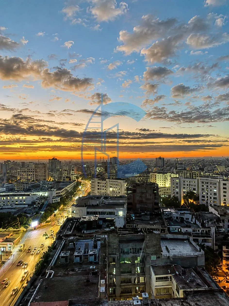 À louer – Magnifique duplex meublé de 204 m² au dernier étage, proche Twin Center - الدار البيضاء (2)