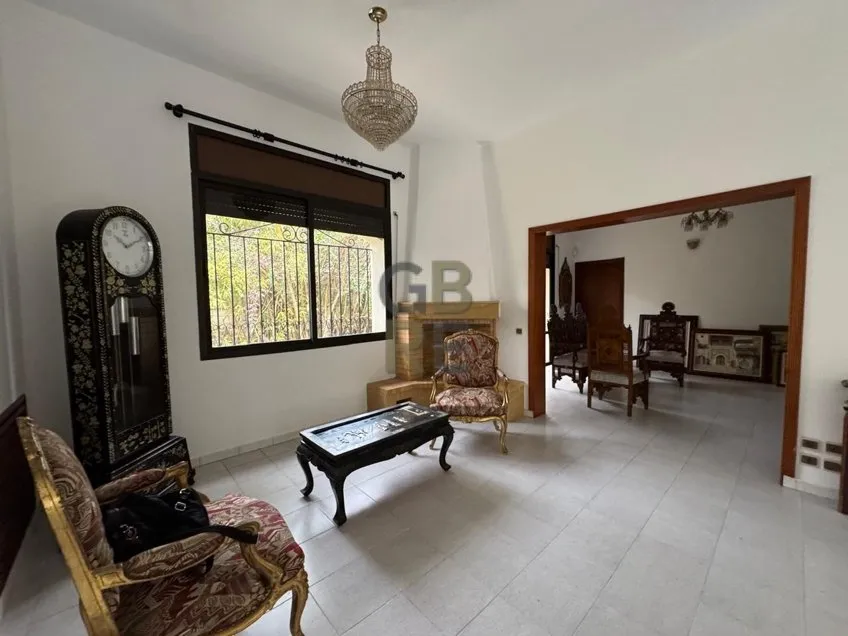 Superbe villa à vendre à Souissi de 2 façades et un grand jardin - الرباط (2)