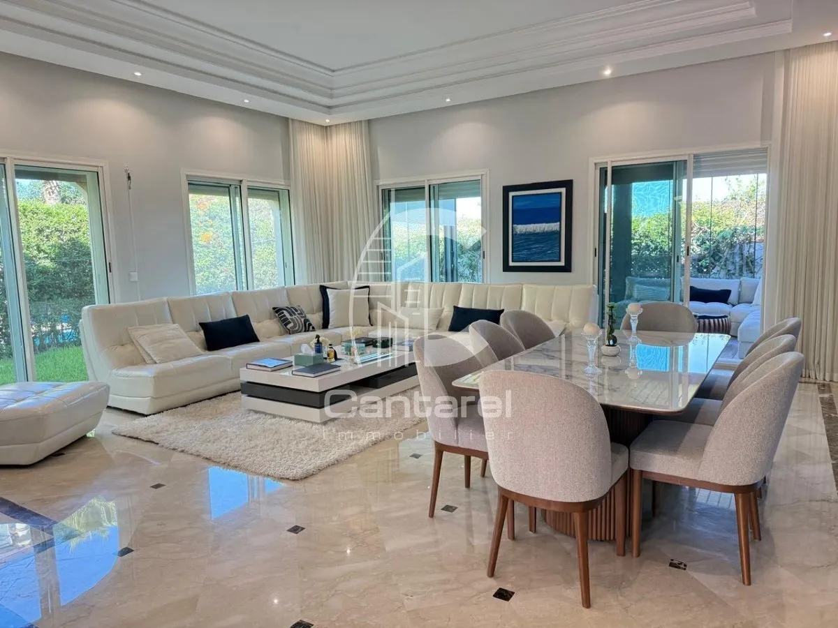 VENTE VILLA RESIDENCE SECURISE - الدار البيضاء