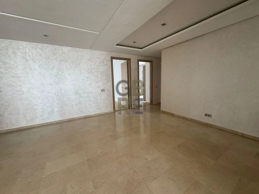 Bel appartement situé dans une résidence fermée avec piscine à Hay Riad - الرباط (2)