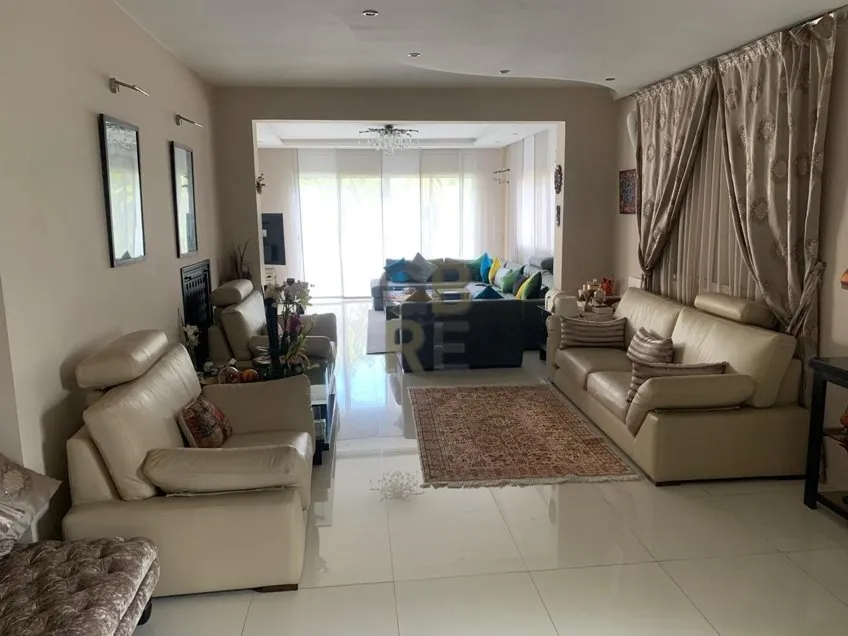 Villa entièrement rénovée avec piscine à Olm Souissi en vente - الرباط (3)