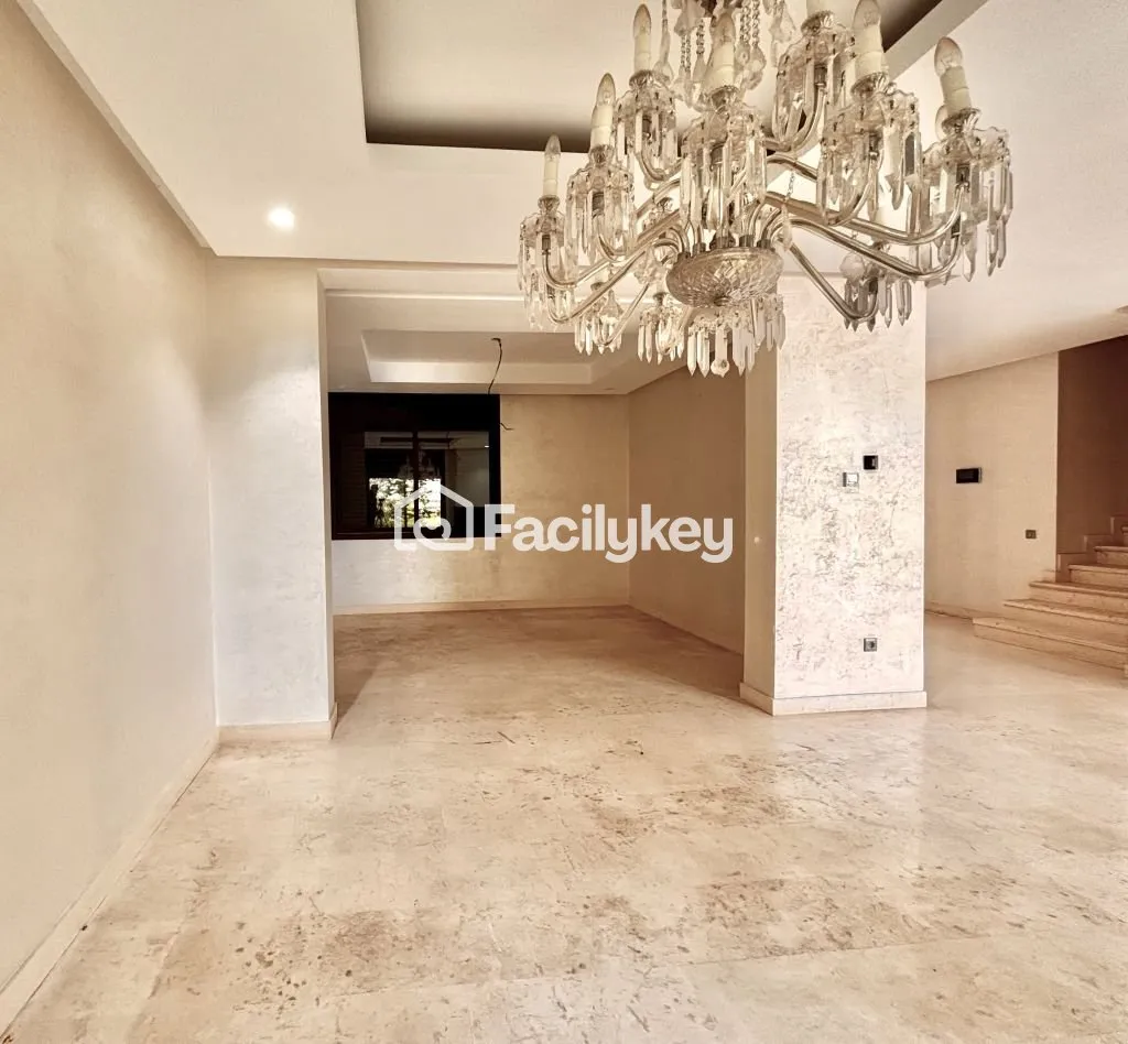 Villa de 286 m² à Casablanca - الدار البيضاء (3)