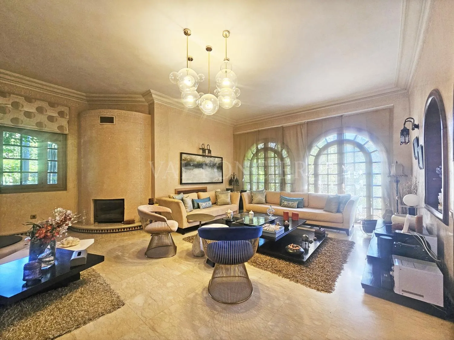 Villa de charme à vendre à Ain Diab dans un lotissement sécurisé - الدار البيضاء (2)
