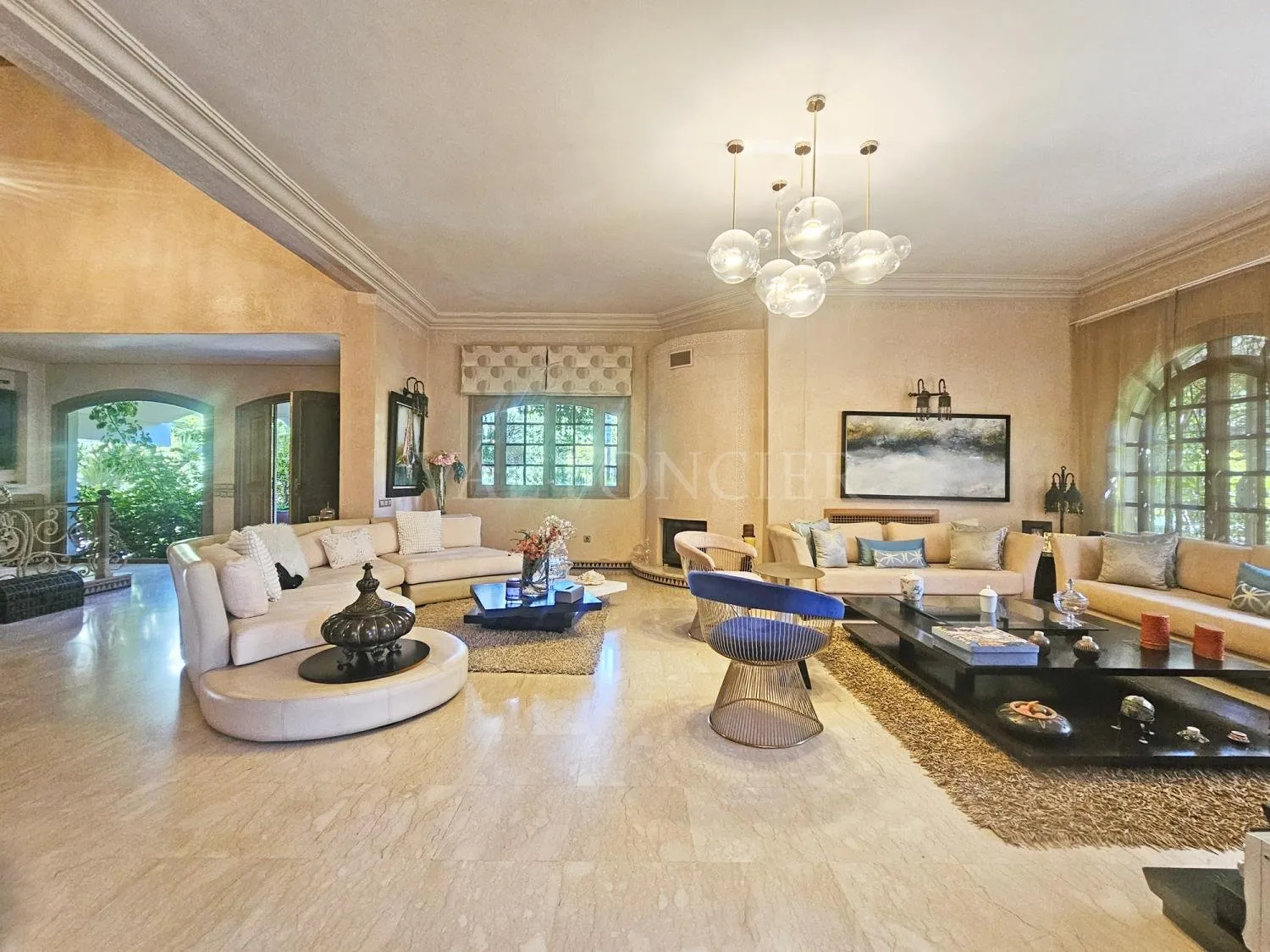 Villa de charme à vendre à Ain Diab dans un lotissement sécurisé - الدار البيضاء (3)