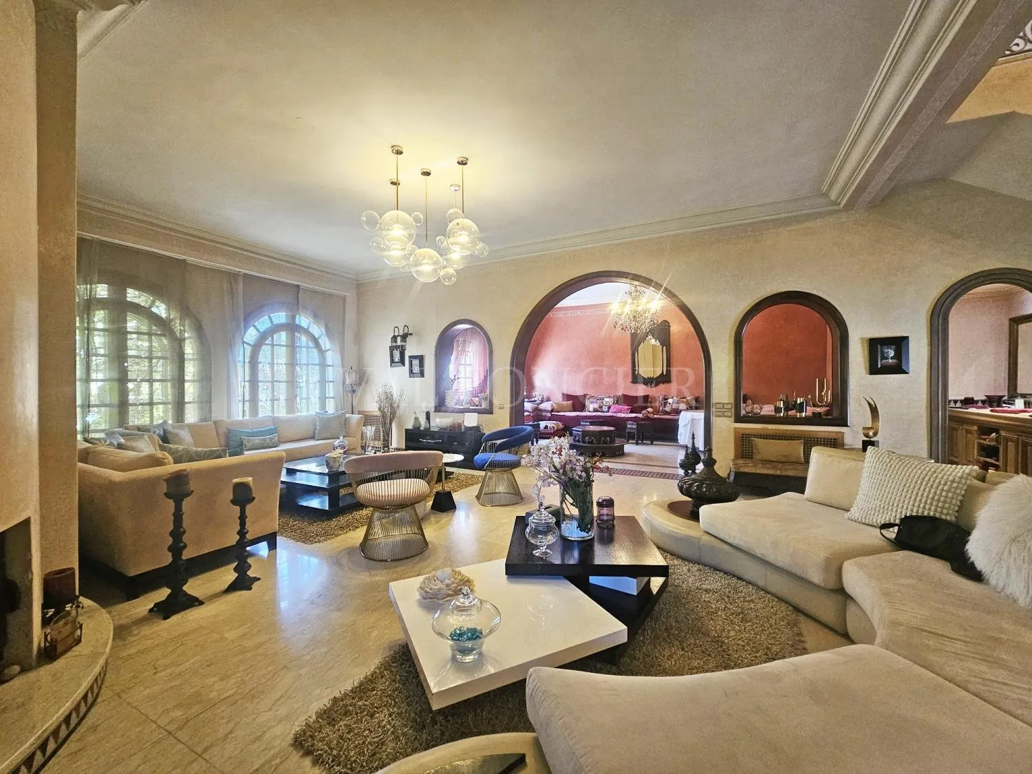 Villa de charme à vendre à Ain Diab dans un lotissement sécurisé - الدار البيضاء (4)