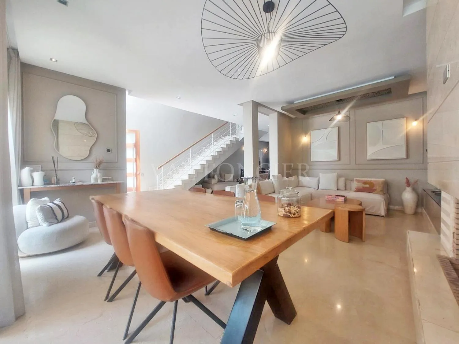 Vente magnifique villa 3chambres avec piscine, CGI Ville verte Bouskoura - الدار البيضاء (4)