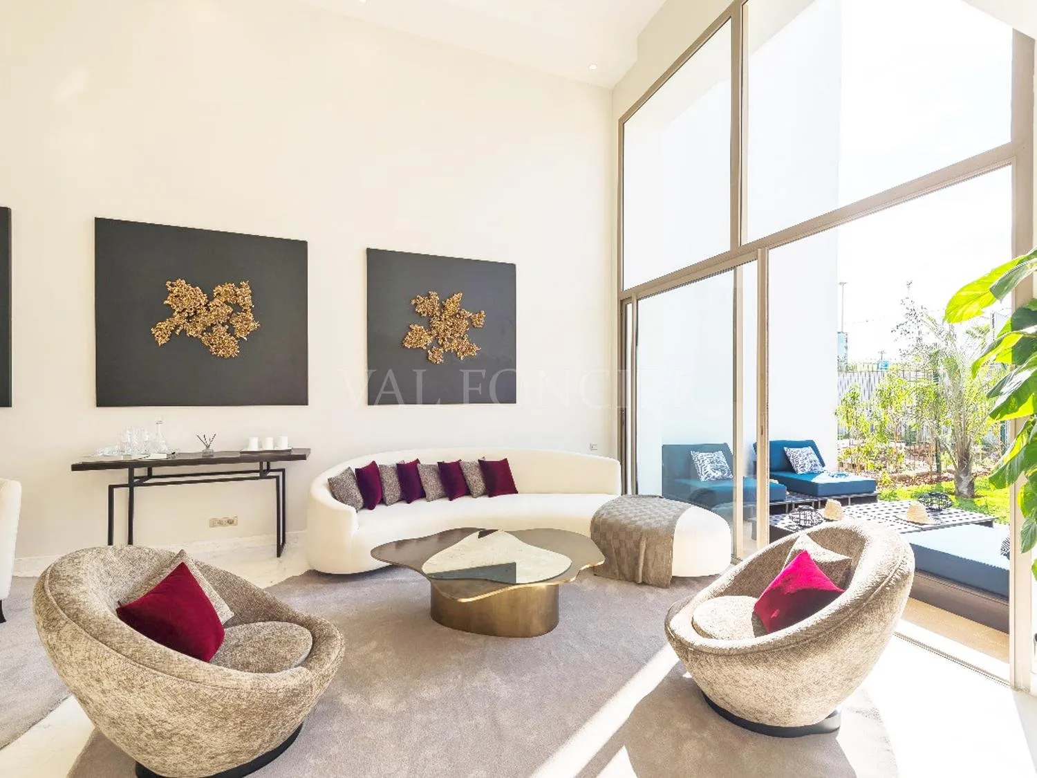 Vente magnifique villa moderne 4chambres avec piscine à Dar Bouazza - الدار البيضاء (2)