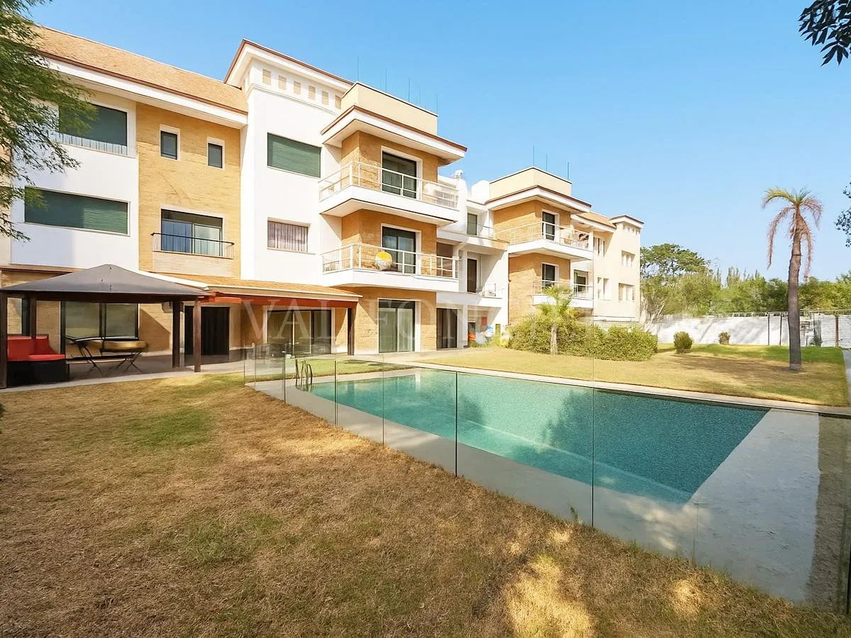 Magnifique Rez-de-Jardin avec piscine à vendre à la Palmeraie – Bouskoura Ville Verte - الدار البيضاء