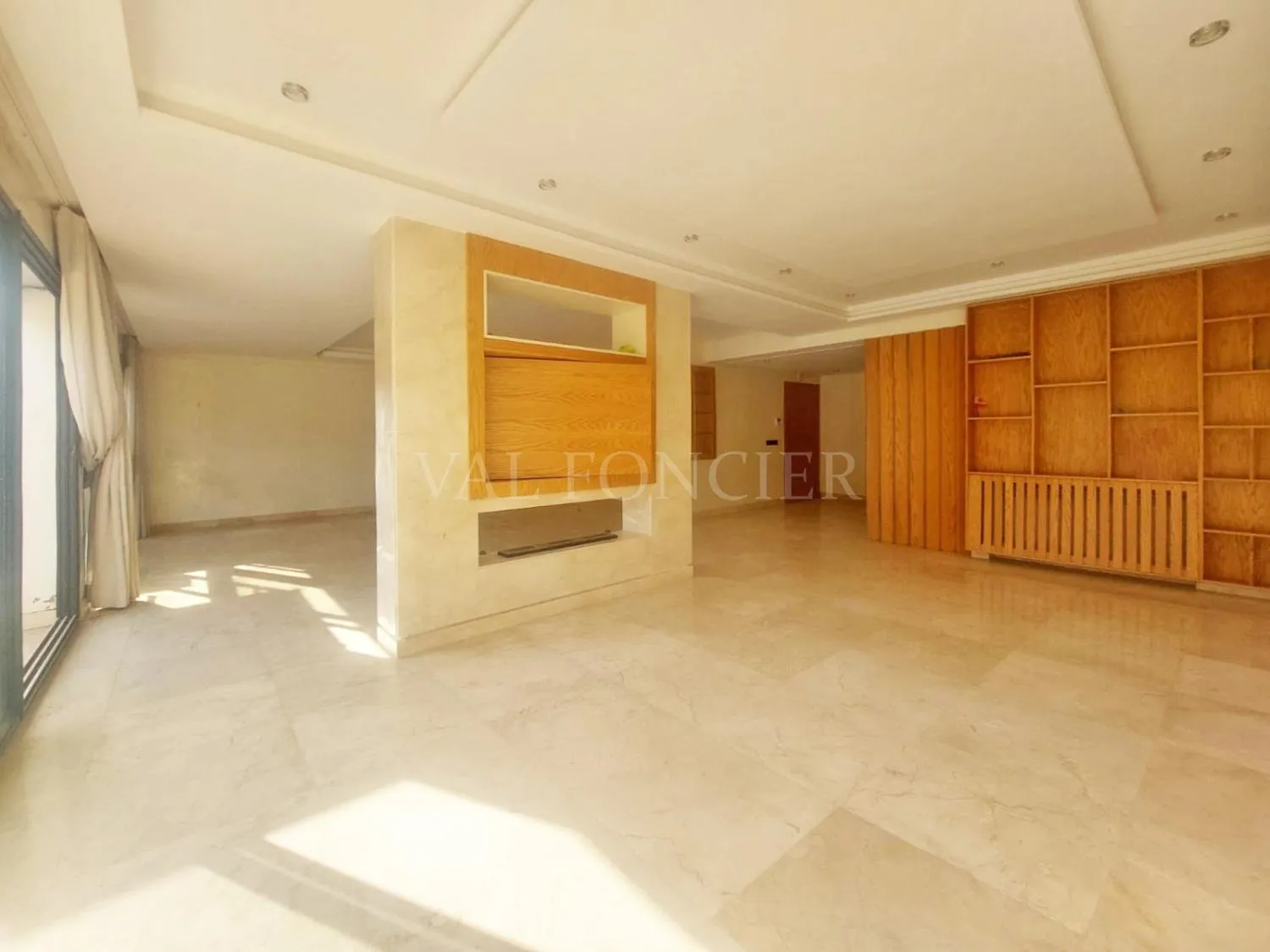 Magnifique Rez-de-Jardin avec piscine à vendre à la Palmeraie – Bouskoura Ville Verte - الدار البيضاء (3)