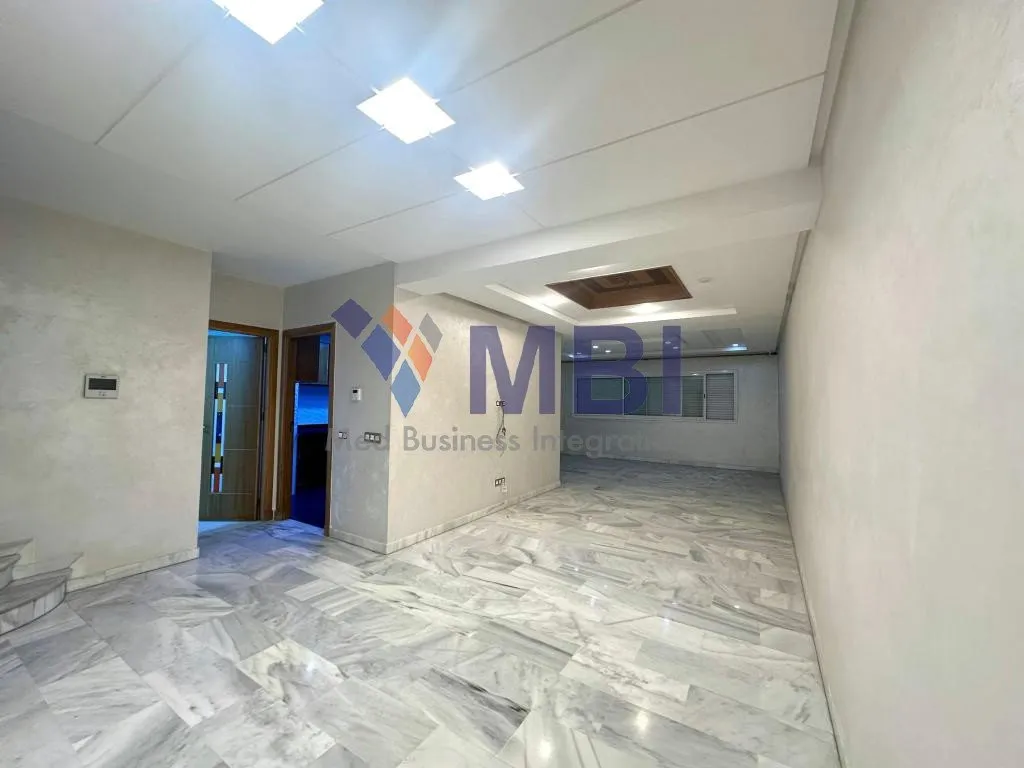 Duplex – Appartement spacieux à vendre Place Mozart V.N.TO.2120 - طنجة (2)