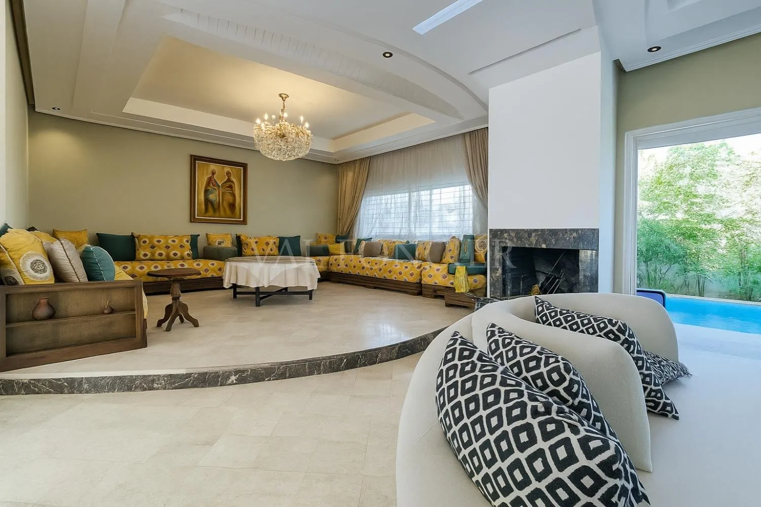 Vente charmante villa moderne 4chambres avec piscine à Dar Bouazza - الدار البيضاء (4)